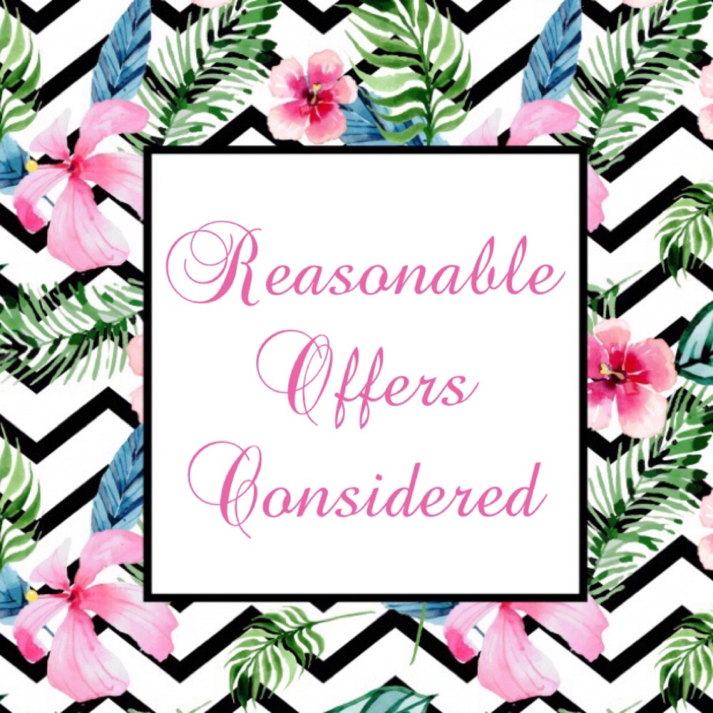 🌷~MAKE AN OFFER~🌷
